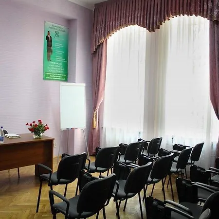 Saint Petersburg Hotel 3*